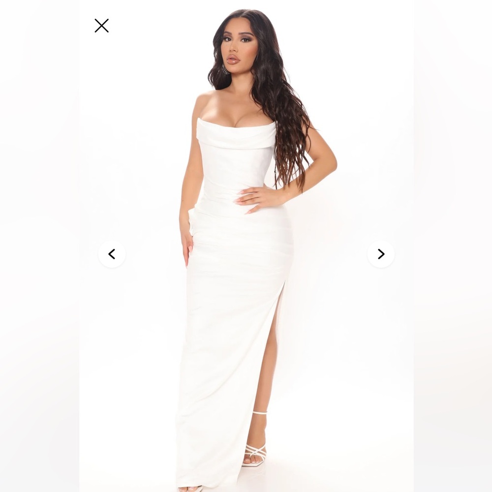 Gorgeous bridal gown